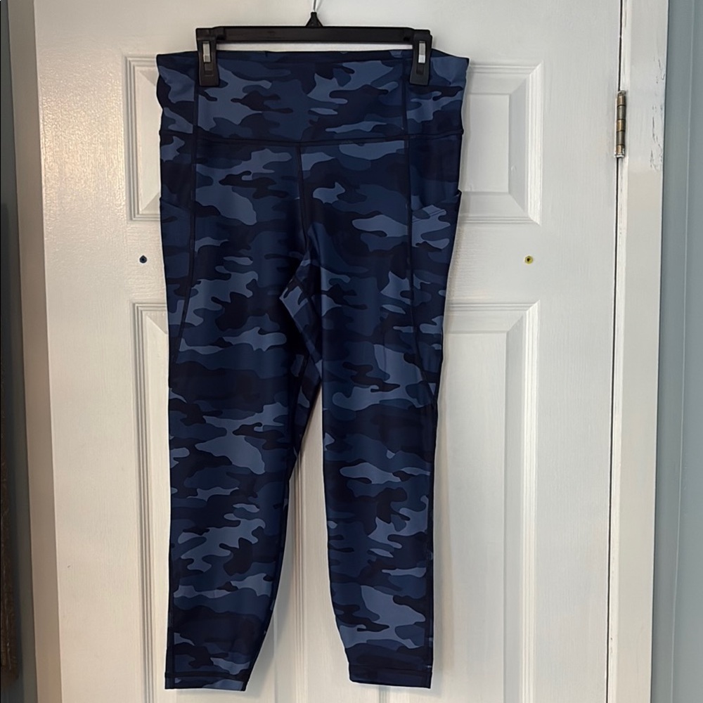 GAP-New without tags size large